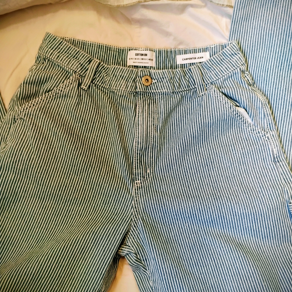 Blue and White Striped Pants - Picture 5 of 5